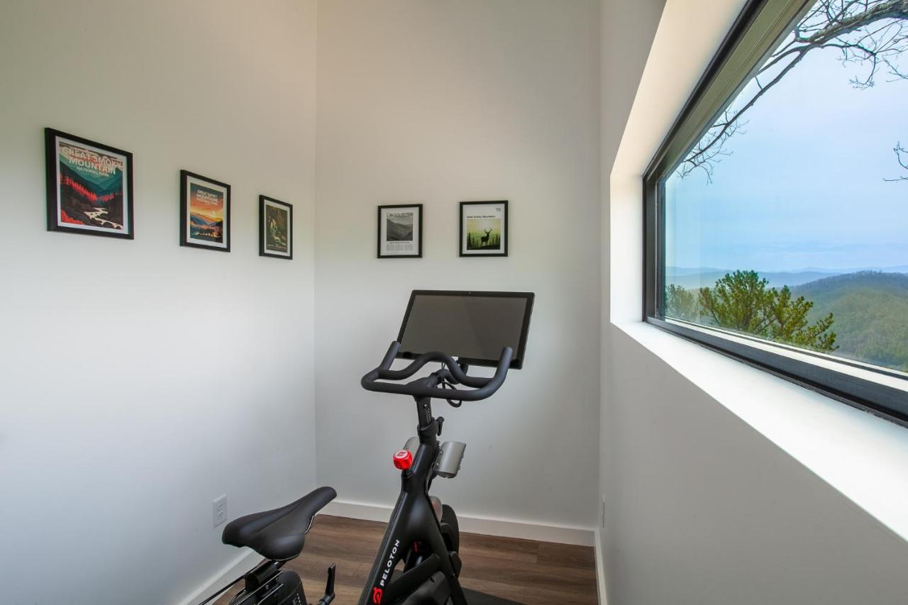 3 Pines Lodges Luxury Mountain View Hot Tub Сивиървил Екстериор снимка